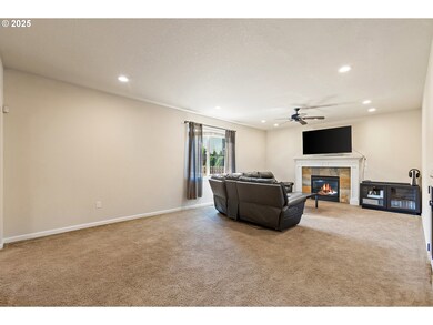 19537 Morrie Dr, Oregon City, OR 97045 - photo 6