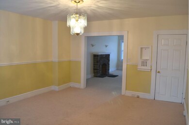 3716 Gelston Dr, Baltimore, MD 21229 - photo 5