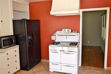 more Kitchen