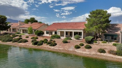 Back of Home off dual hole Golf Course Views with