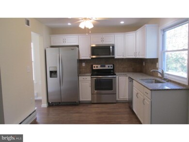 73 Buckingham Dr, Southampton, NJ 08088 - photo 3