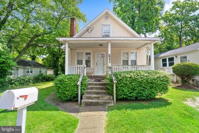 521 Carmody Hills Dr, Capitol Heights, MD 20743 - photo 2