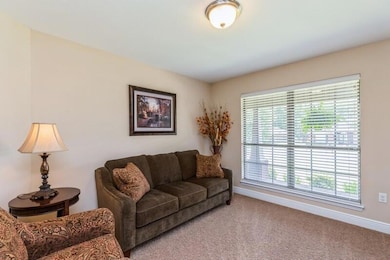 08_2408GenevieveWay_2015_FlexMLS800x600_
