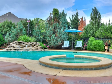 Spa and Pool with new controls from your phone