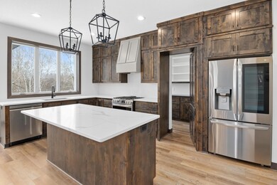 10532 Eagle Cir NW, Minneapolis, MN 55433 - photo 5