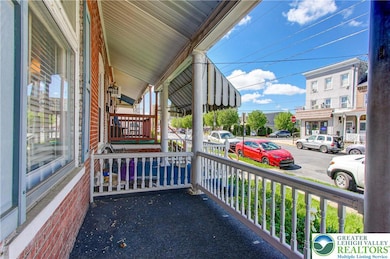 605 N 16th St, Allentown, PA 18102 - photo 4