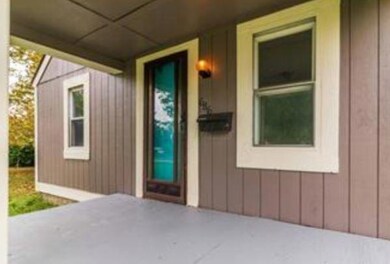 686 Pierce Ave, Columbus, OH 43213 - photo 2