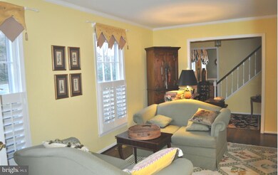 5822 Glen Forest Dr, Falls Church, VA 22041 - photo 5