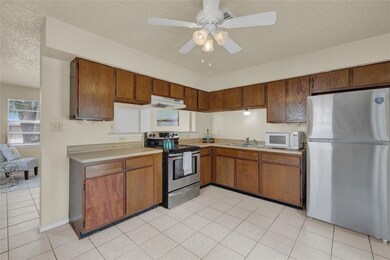 807 Sturgeon St, San Marcos, TX 78666 - photo 7