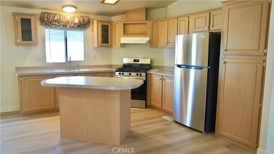 16601 Garfield Ave unit 129, Paramount, CA 90723 - photo 7