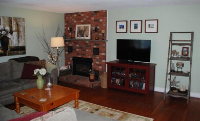 10 Alderberry Rd, Buzzards Bay, MA 02532 - photo 4