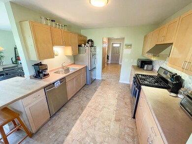 19 Left Branch Ln, Randolph Center, VT 05061 - photo 6