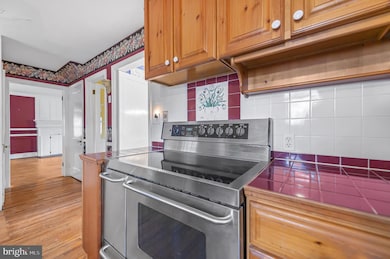 1014 Lansdale Ave, Lansdale, PA 19446 - photo 5