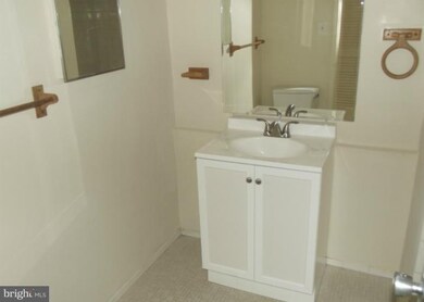 2636 Wagon Dr unit 272, Alexandria, VA 22303 - photo 5