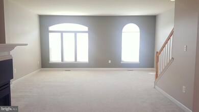 747 Collington Ct, Woodbridge, VA 22191 - photo 5