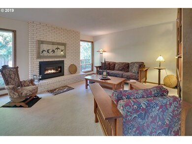 11 Falstaff St, Lake Oswego, OR 97035 - photo 5