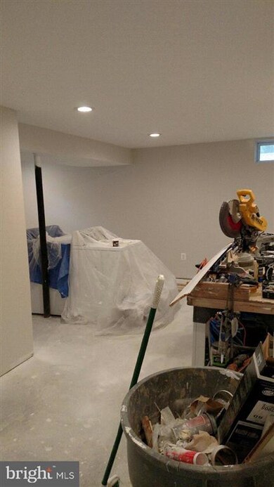 15004 Woodglen Ct, Dumfries, VA 22025 - photo 4