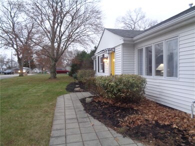 31 Park View Ave, Warwick, RI 02888 - photo 4