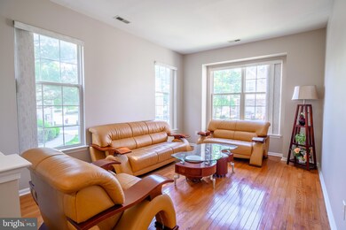 306 Dahlia Cir, Dayton, NJ 08810 - photo 4