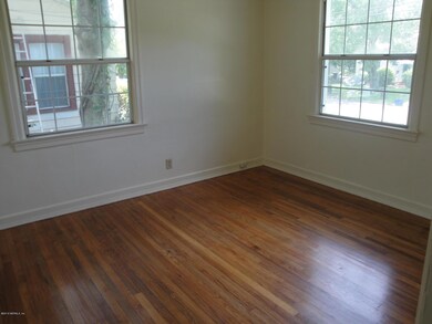 4818 Royal Ave, Jacksonville, FL 32205 - photo 3