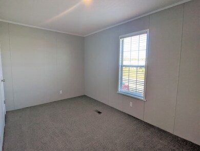 719 Virginia unit 719, Belleville, MI 48111 - photo 4