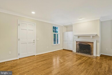 1200 W Abingdon Dr, Alexandria, VA 22314 - photo 4