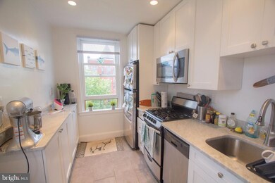 1009 O St NW unit 4, Washington, DC 20001 - photo 4