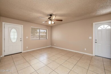 8-web-or-mls-118 e indigo st Mesa-8