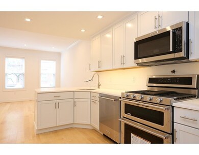 348 Hanover St, Boston, MA 02113 - photo 2