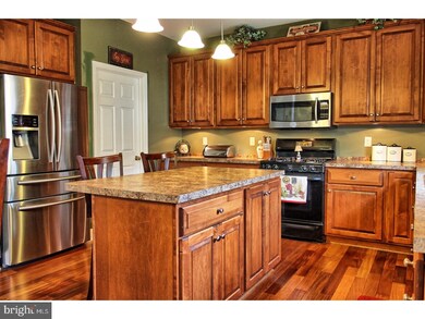 2504 Overland Ave, Reading, PA 19608 - photo 7