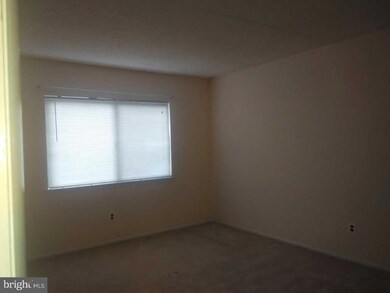 724A Putnam Blvd unit 13A, Nether Providence Township, PA 19086 - photo 5