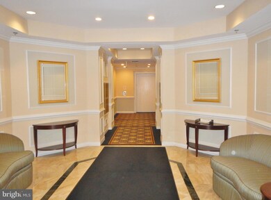 2330 14th St N unit 206, Arlington, VA 22201 - photo 2