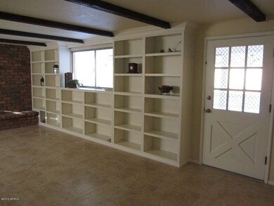 Built in bookcase in fam rm