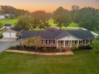 204 Greenbriar Ave, Shelbyville, TN 37160 - photo 5