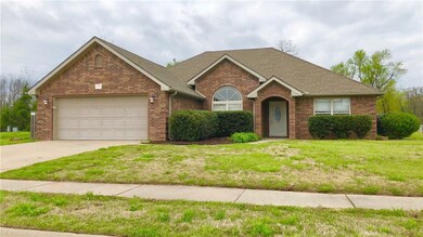 1978 Riverstone Dr, Fayetteville, AR 72701 - photo 2