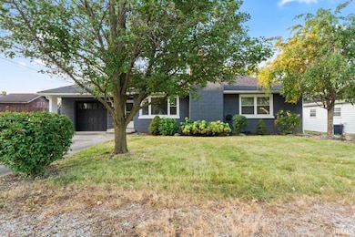 823 N A St, Elwood, IN 46036 - photo 3