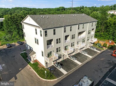 814 Ambrose Ln unit A, Manassas Park, VA 20111 - photo 5