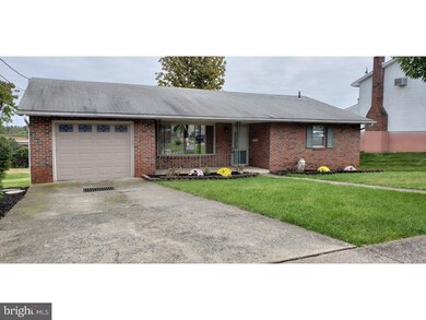 1135 Catasauqua Ave, Allentown, PA 18102 - photo 2