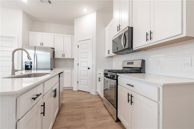 464 W Gosling Isle, Farmington, AR 72730 - photo 7