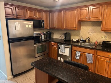 400 New River Rd unit 603, Manville, RI 02838 - photo 3