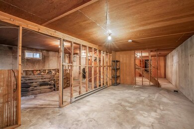 W9440 Coon Creek Rd, Browntown, WI 53522 - photo 2