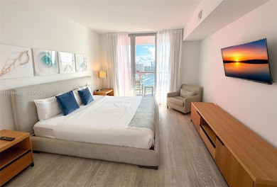 2602 E Hallandale Beach Blvd unit R1807, Hallandale Beach, FL 33009 - photo 7