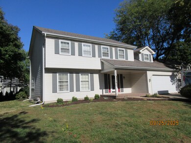 1055 E Gartner Rd, Naperville, IL 60540 - photo 2