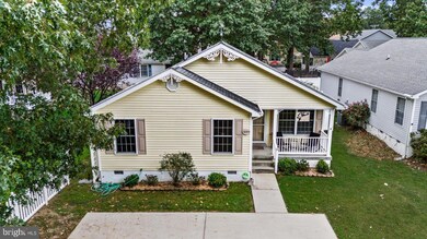 1004 Middleton St, Colonial Beach, VA 22443 - photo 3