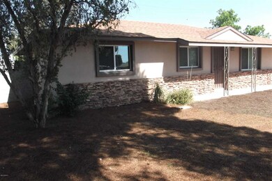 ANOTHER VIEW/ LARGE FRONT YARD