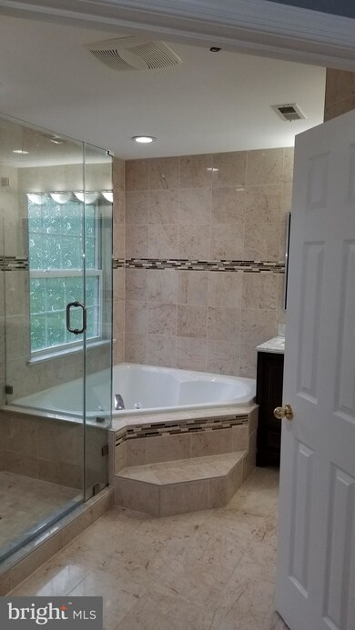 19707 Maycrest Way, Germantown, MD 20876 - photo 3