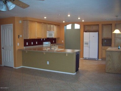 HIRNING KITCHEN