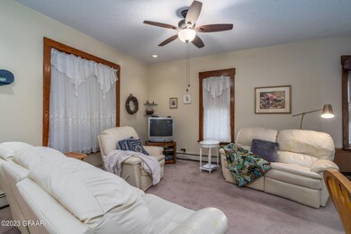 Living Rm