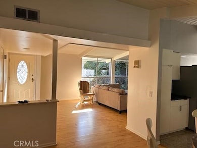 22839 Epsilon St, Woodland Hills, CA 91364 - photo 6