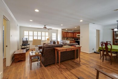 7106 Wake Forrest Dr, Dallas, TX 75214 - photo 5